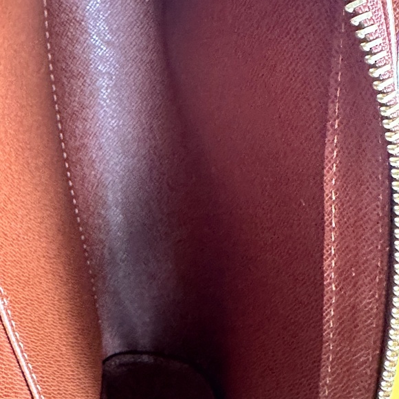 Louis Vuitton Pochette Orsay Monogram Canvas | Excellent Condition - Picture 14 of 15